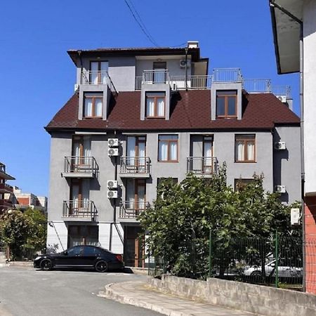 Guest House Petrovi Ravda Exteriér fotografie
