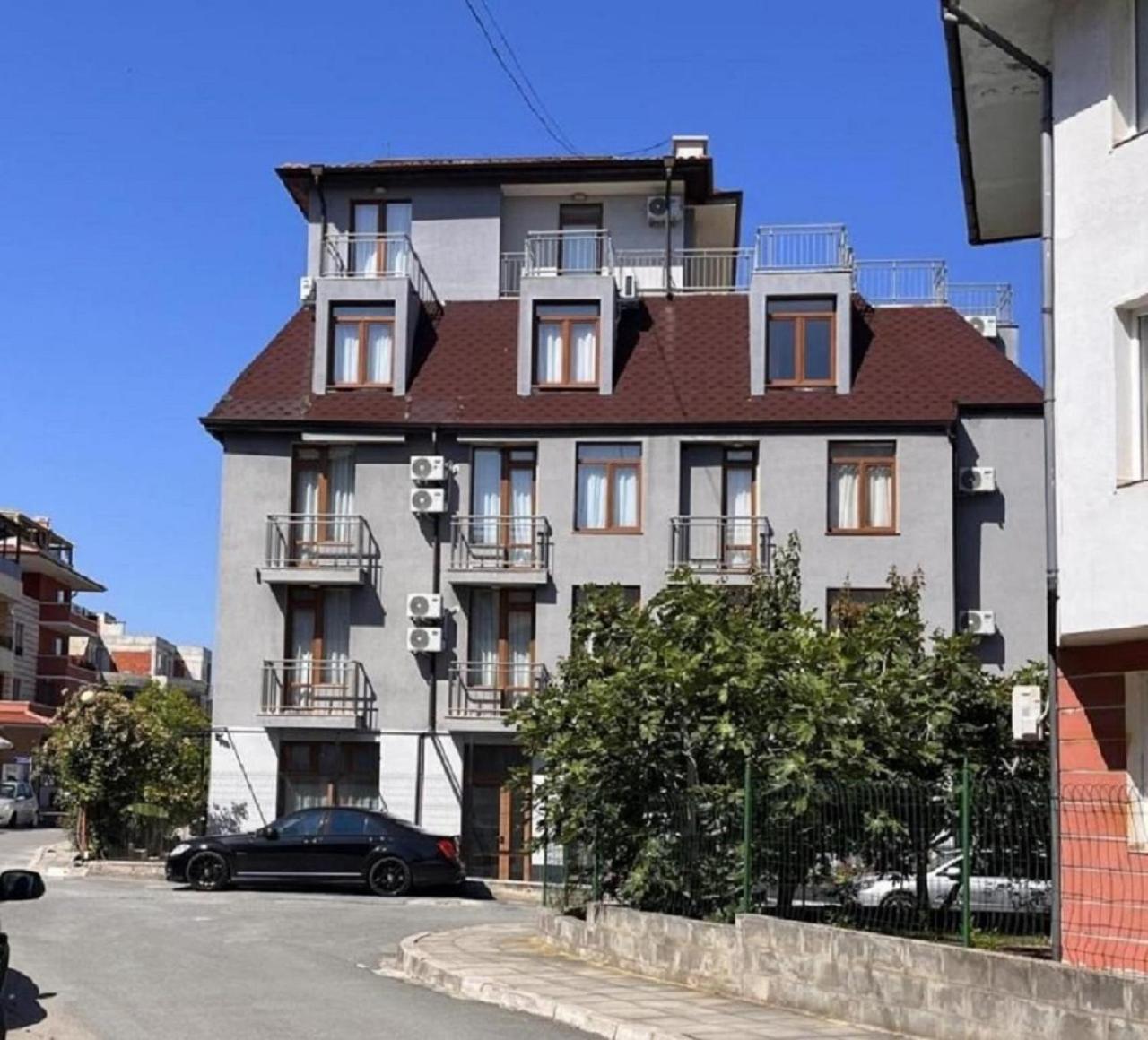 Guest House Petrovi Ravda Exteriér fotografie